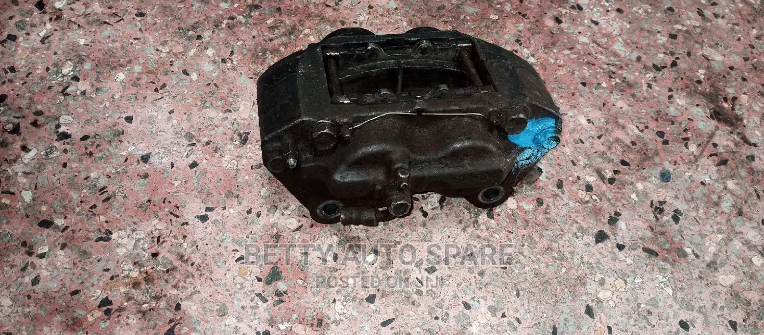 Toyota Prado 95 Complete Caliper
