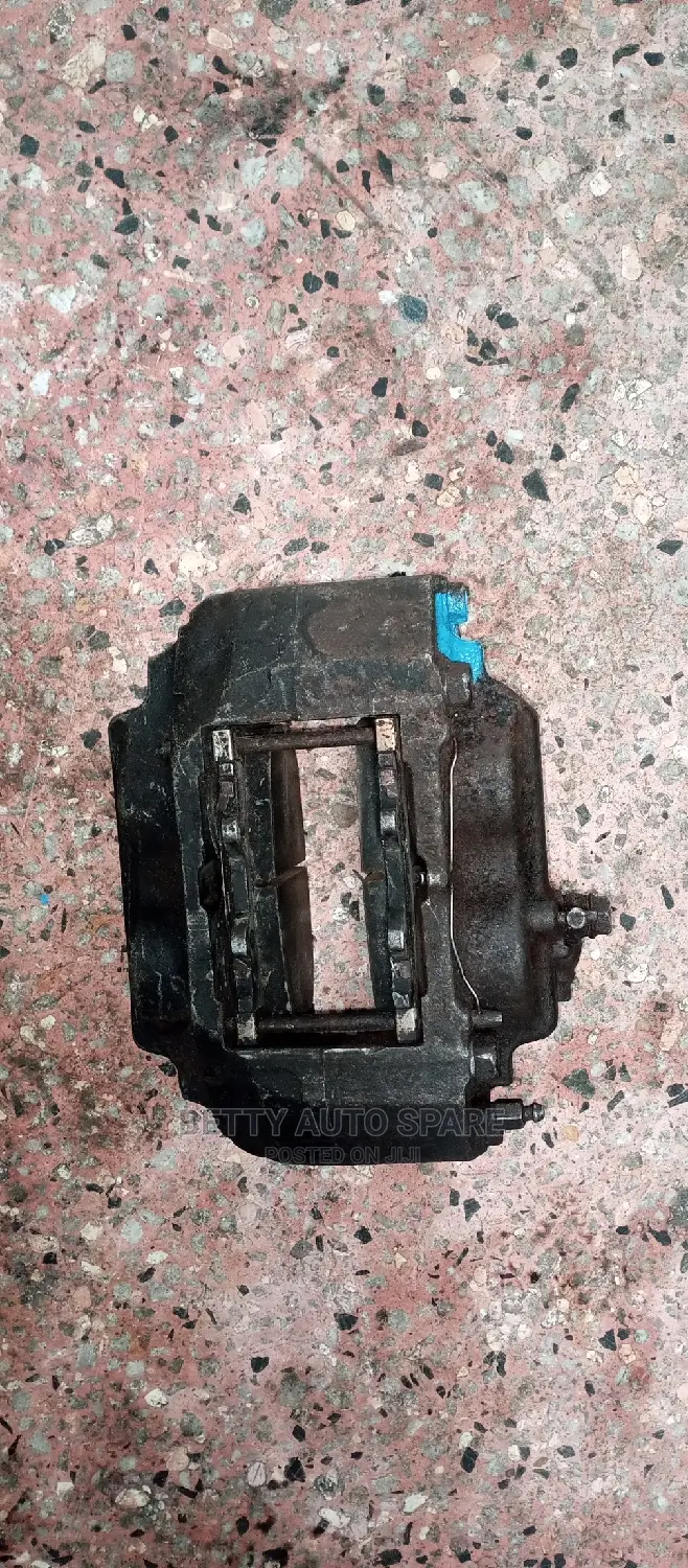 Toyota Prado 95 Complete Caliper