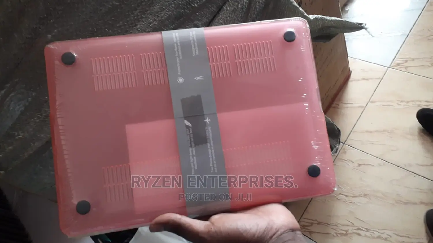 ~~Cover for Macbook A1502