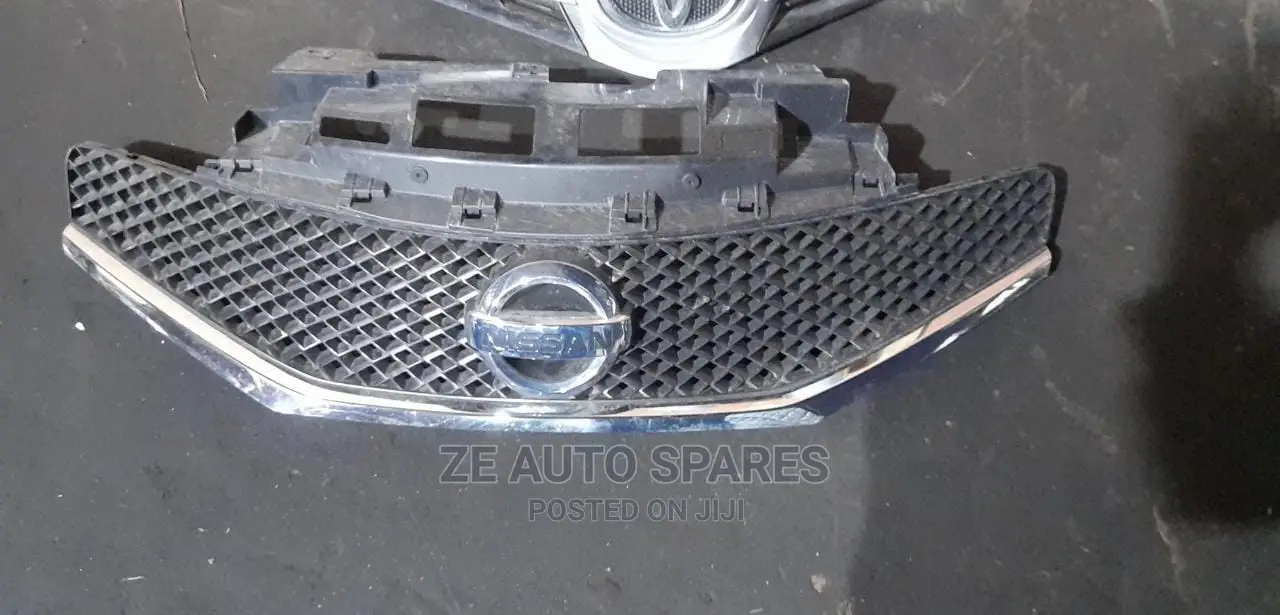 Nissan Note 2014 Front Grill