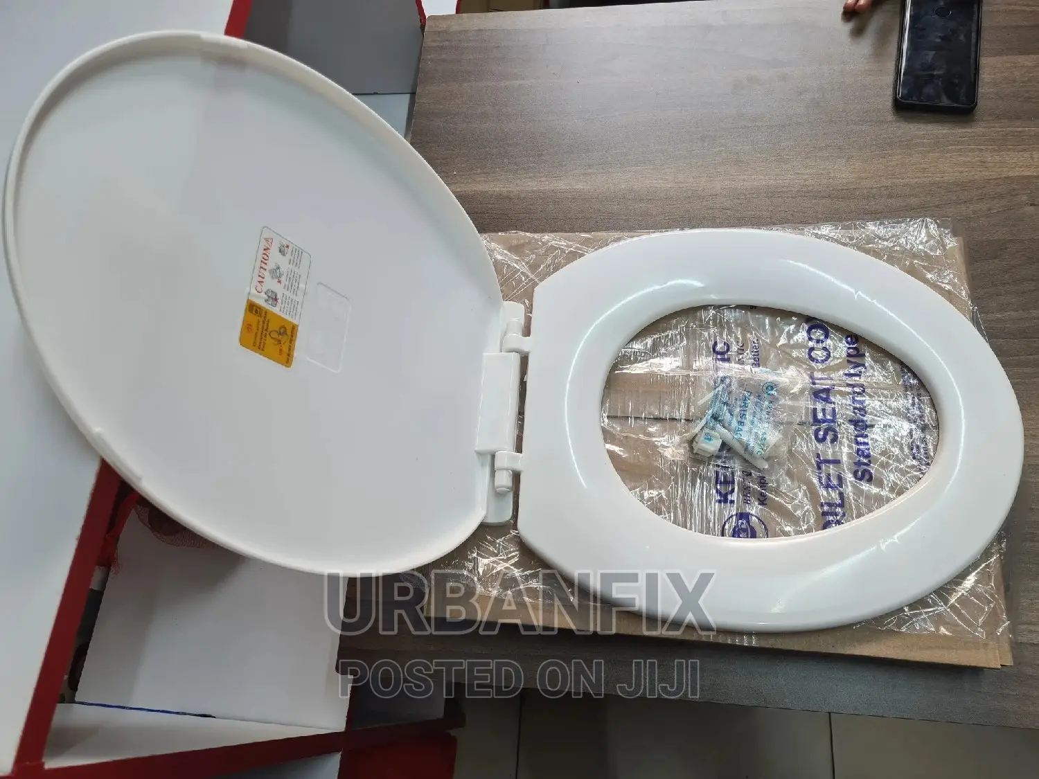Brand New Kensplastic Toilet Seat Covers With Screw Holders