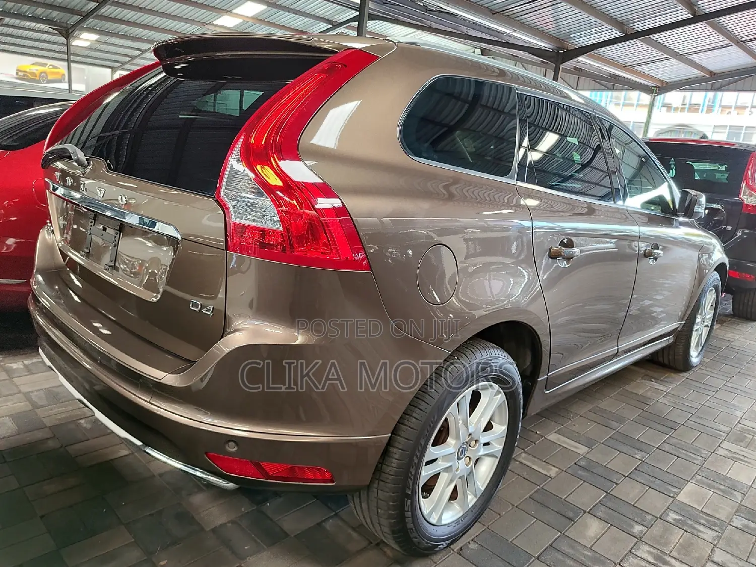 Volvo XC60 T6 Drive-E AWD 2016 Brown