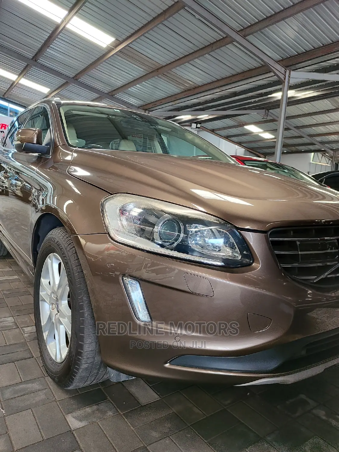 Volvo XC60 T6 Drive-E AWD 2016 Brown