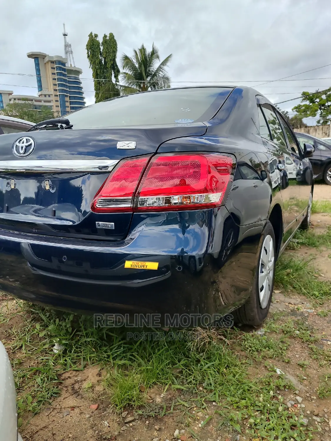 Toyota Premio 2016 Black