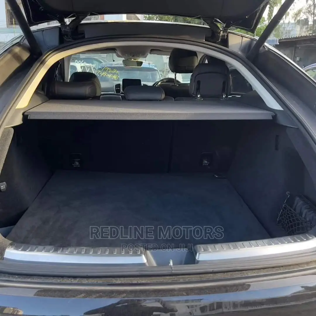 Mercedes-Benz GLE-Class 2017 Black