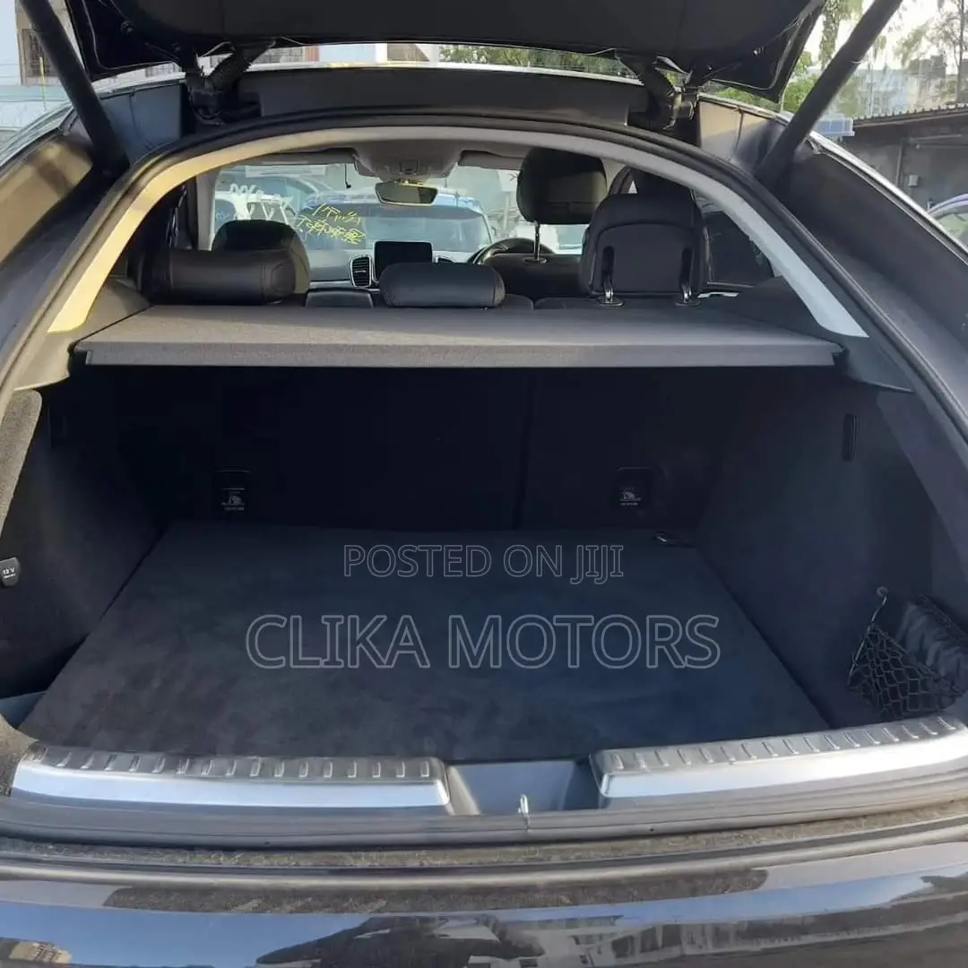 Mercedes-Benz GLE-Class 2017 Black