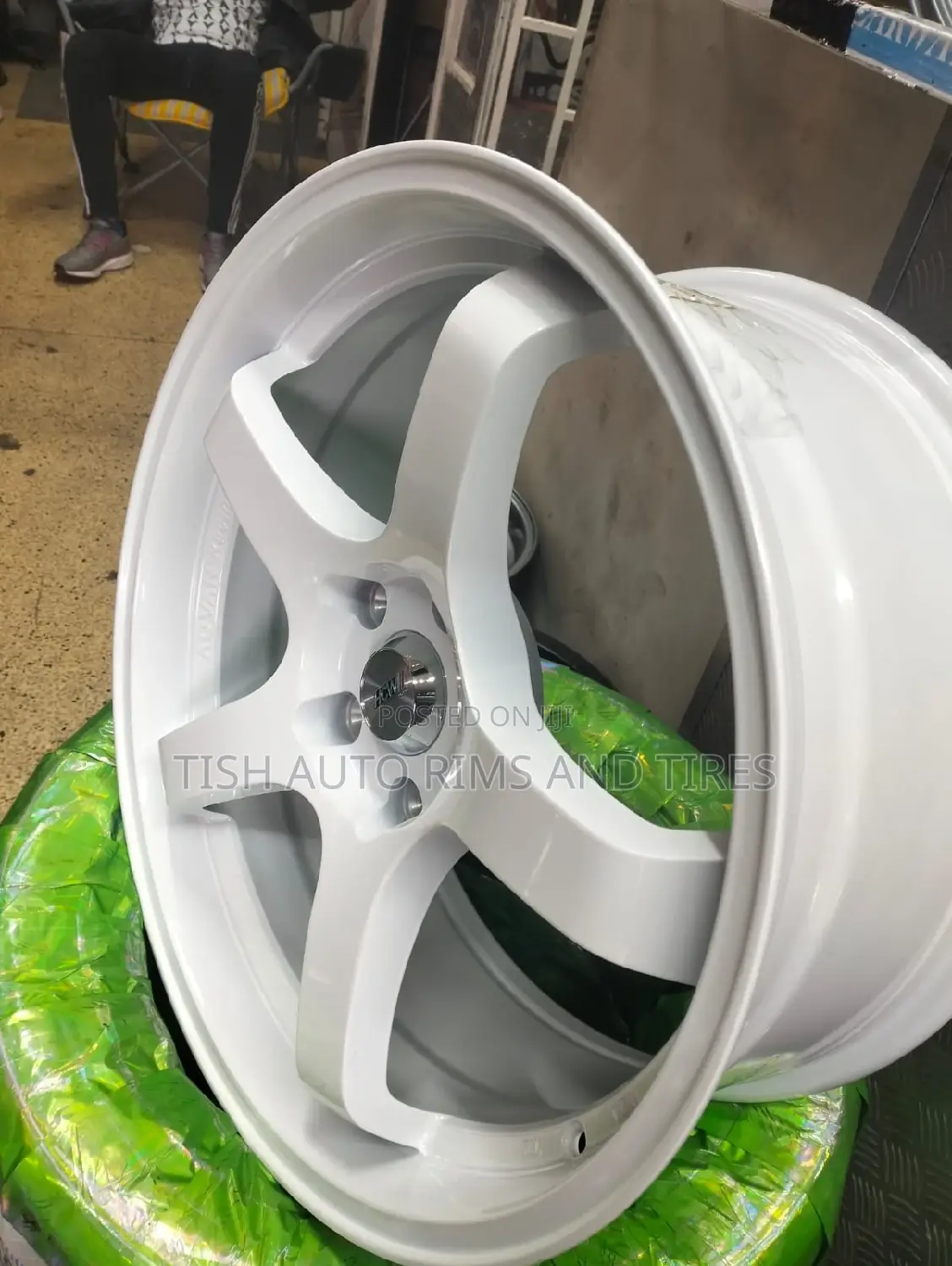 White 18 Inch Rims Set Fitting Mark X, Crown, Harrier