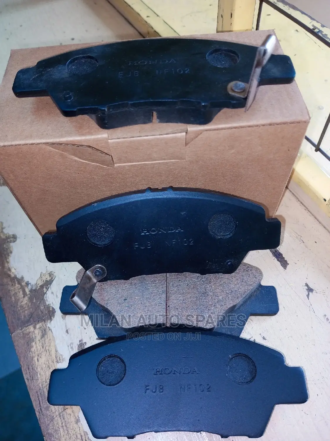 Genuine Front Brake Pads for Honda Insight and Honda Fit N/M