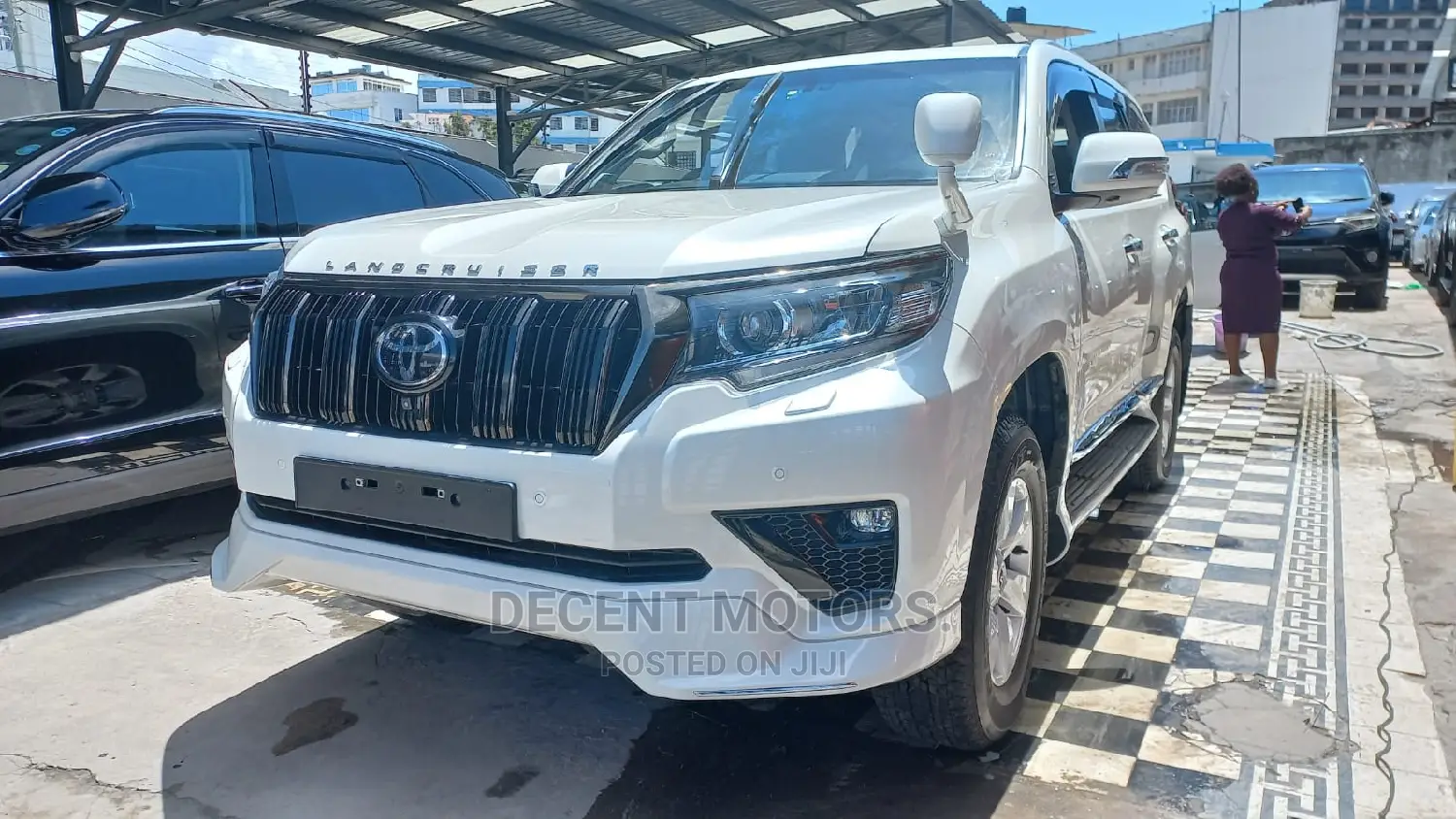 Toyota Land Cruiser Prado 2016 White