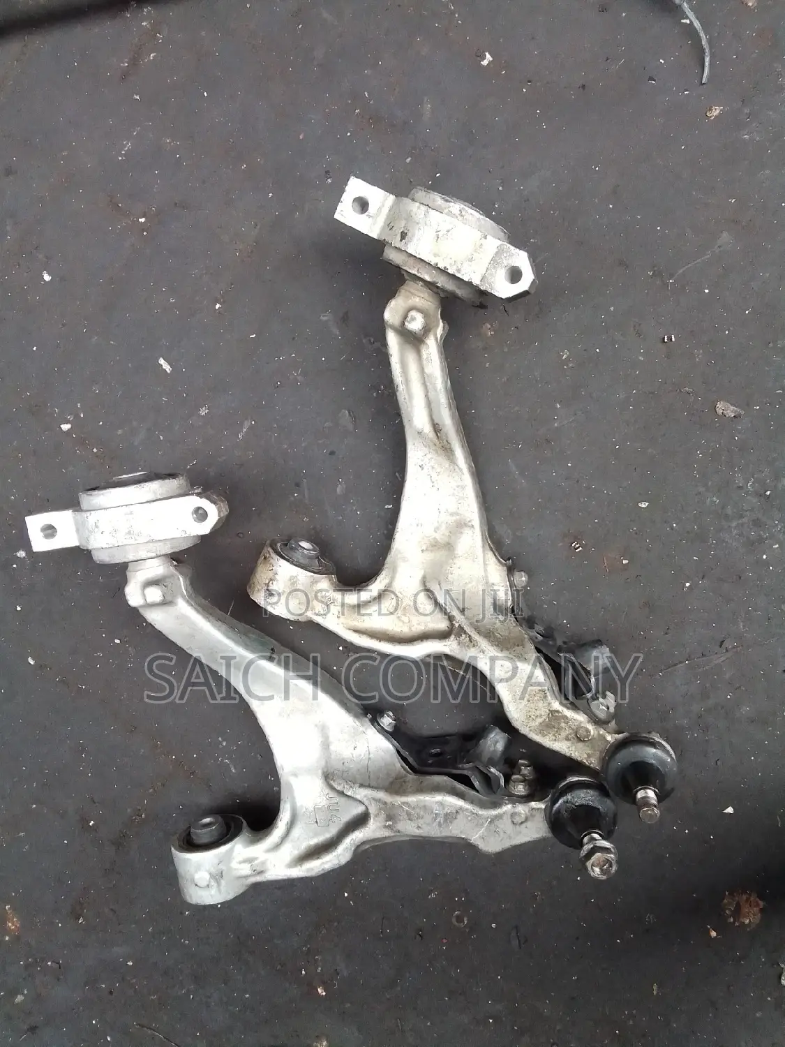 Nissan Fuga Suspension Arms
