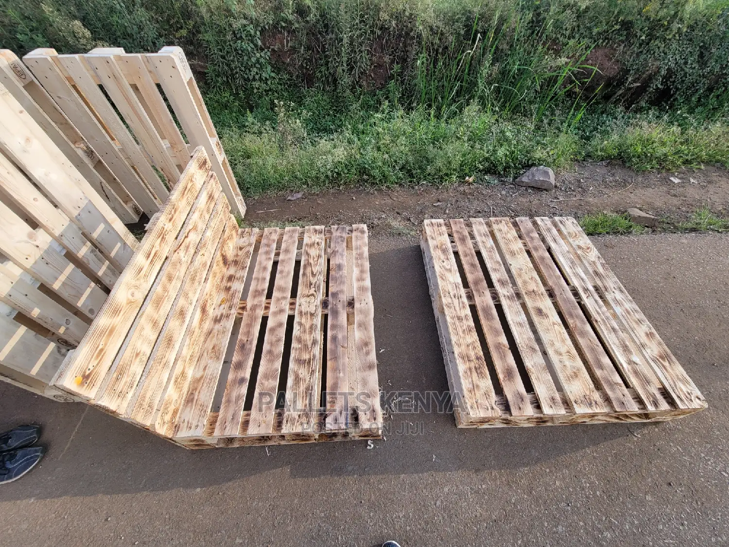 4*6 Detachable Pallets Bed - Strong Beautiful