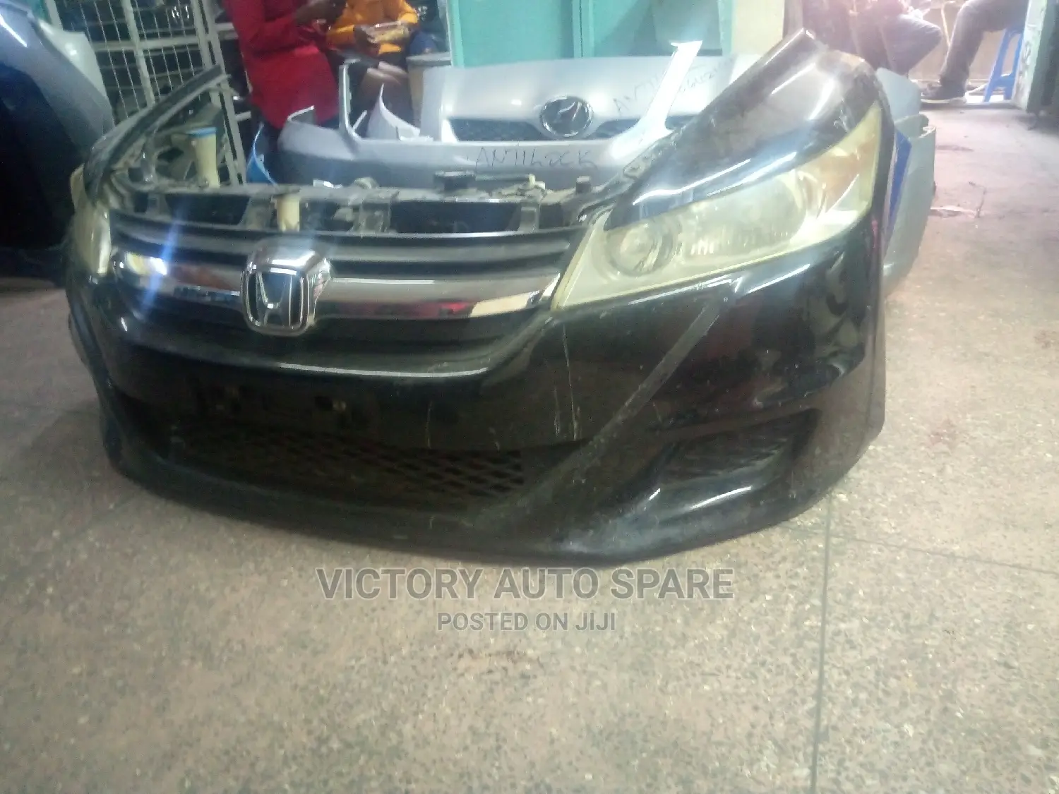 Honda Stream Nosecut 2010-2013
