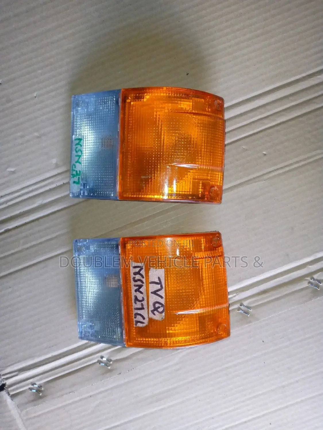 Cornerlamp Nissan E24/E27/Caravan/Qd32