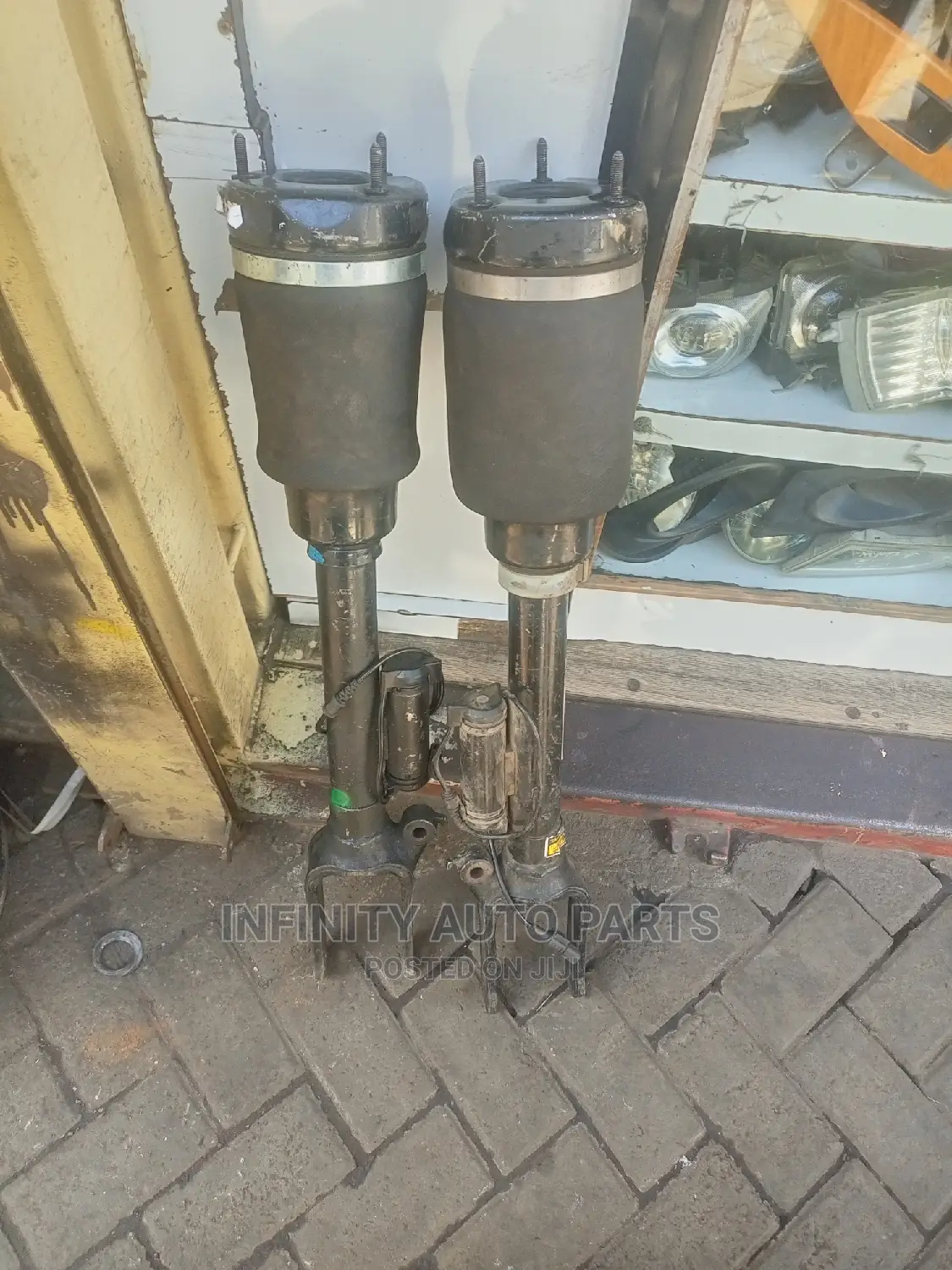 Mercedes Benz Ml W164 Front Airmatic Shocks