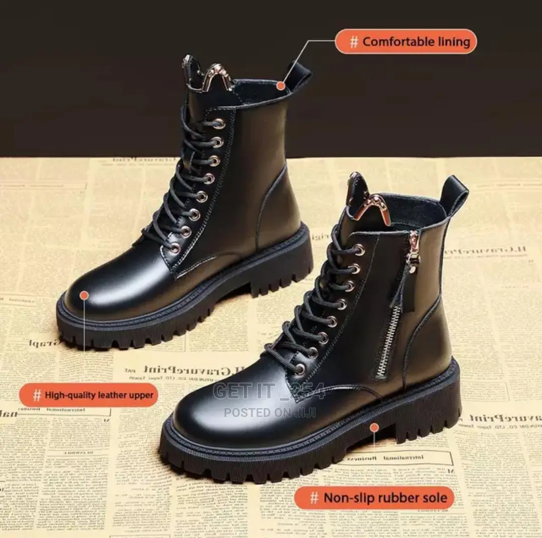 Unisex Classy Boots