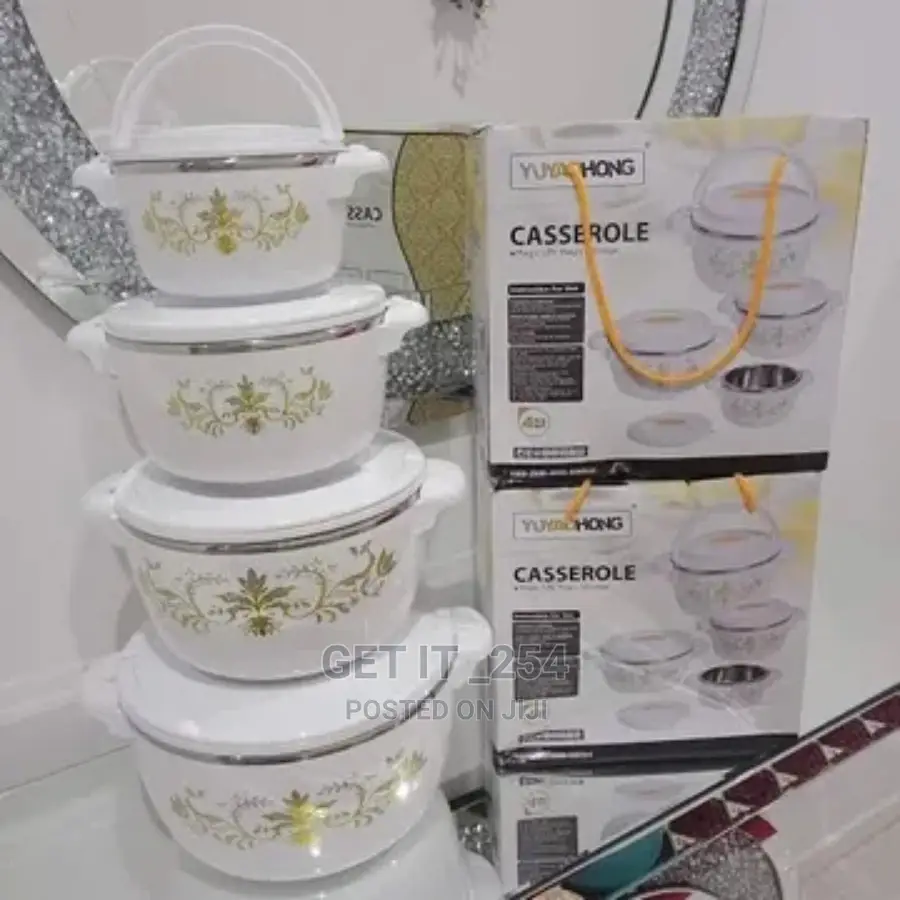 Set of 4 White Casserole Hotpot