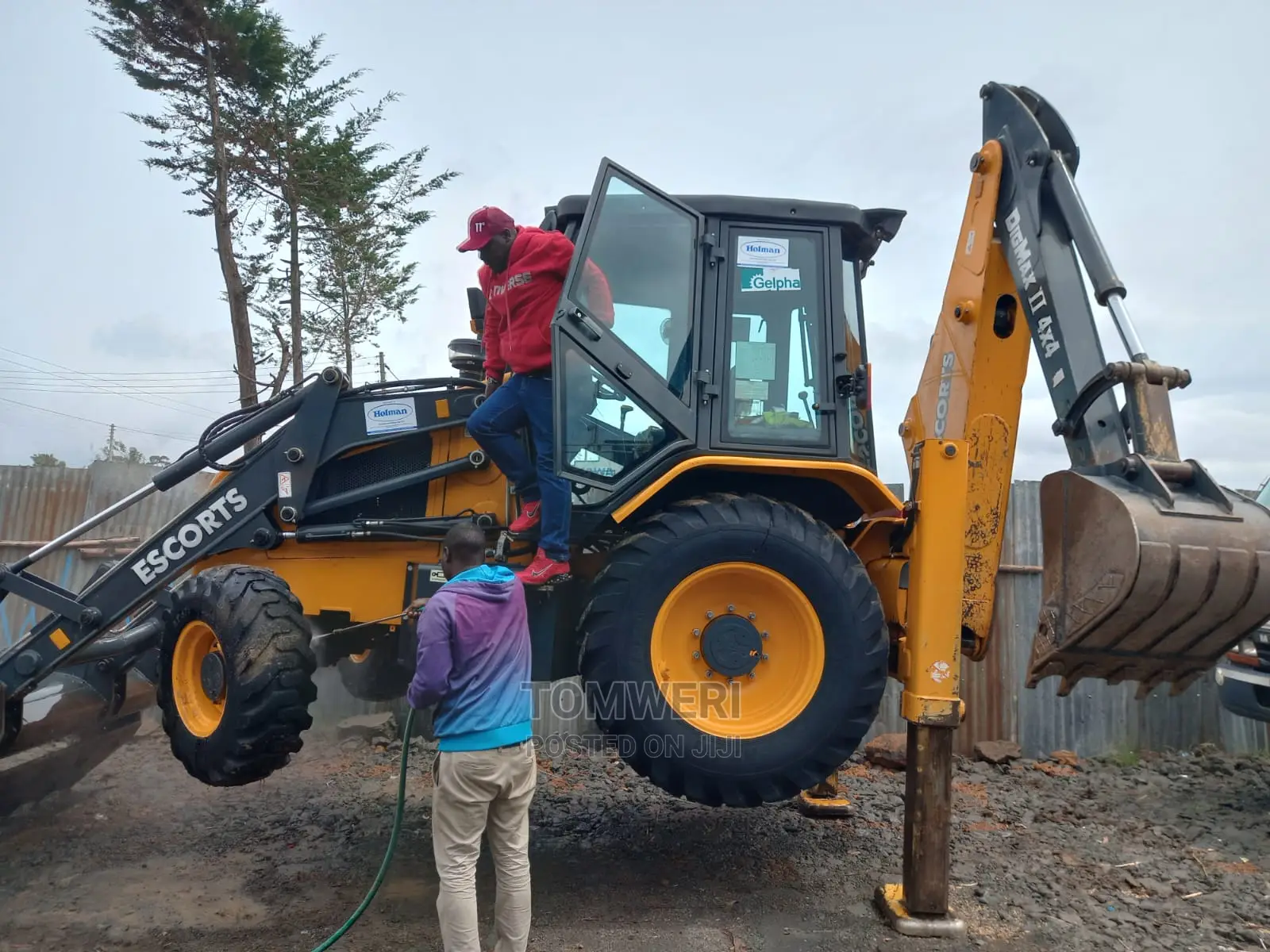 Backhoes for Hire Outer Ring Rd