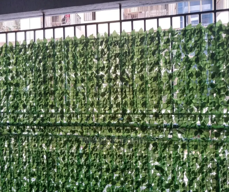 Expandable Green Fence
