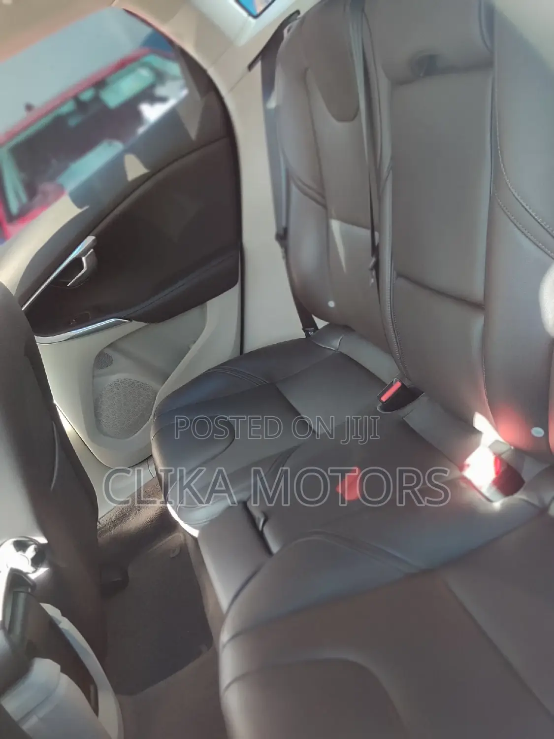Volvo V40 2016 Blue