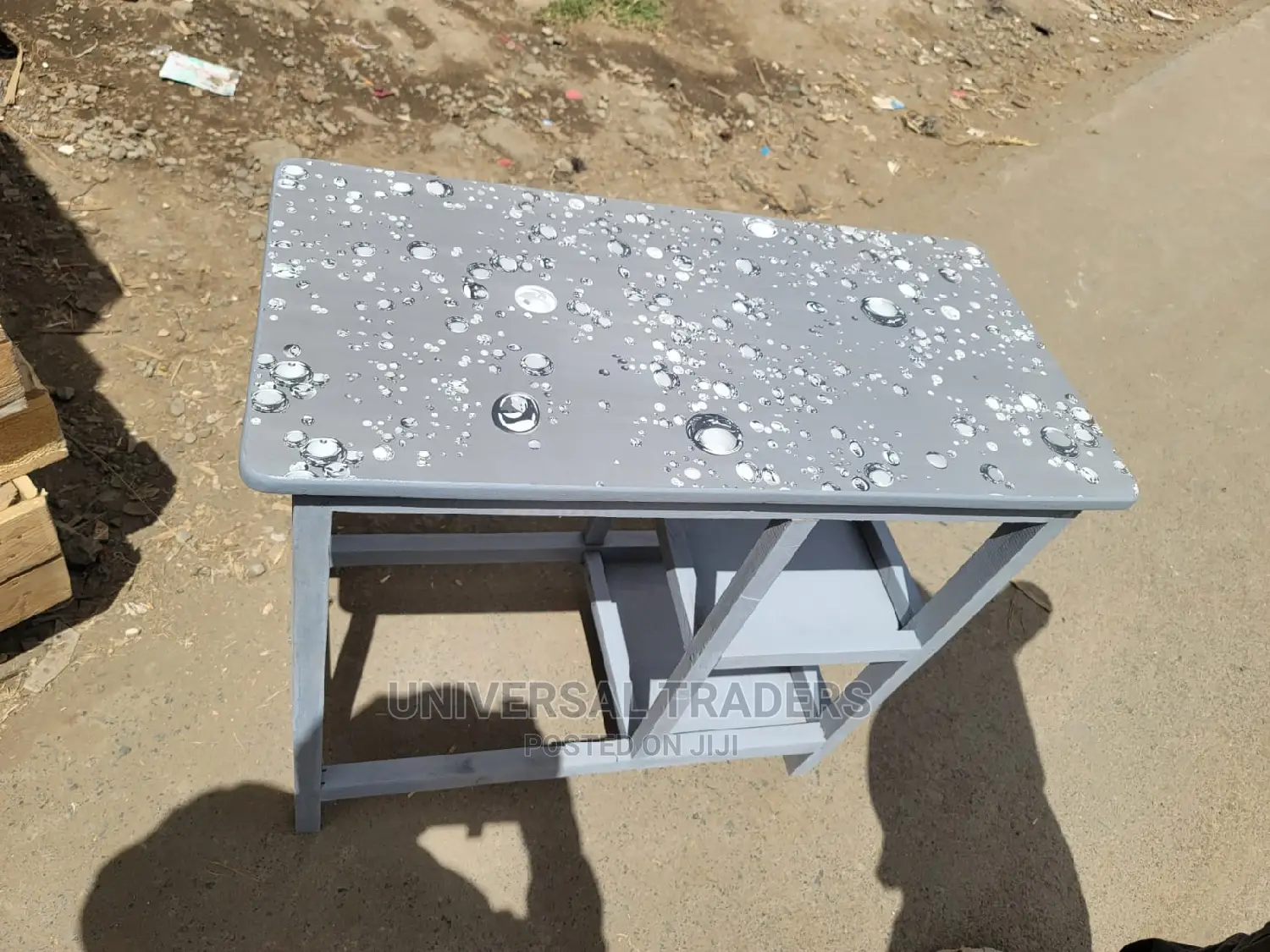 Premium Gray Kitchen Tables