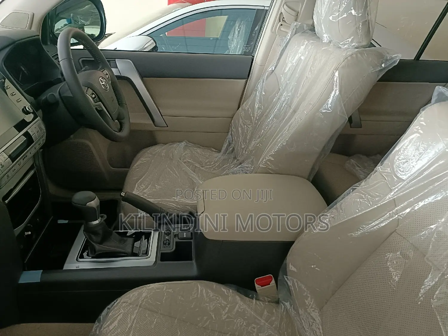Toyota Land Cruiser Prado 2016 Gold