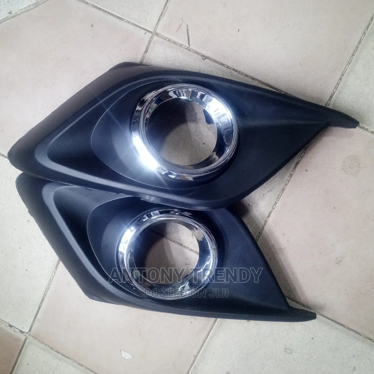 Mazda Axela 2014 Fog Light Pair