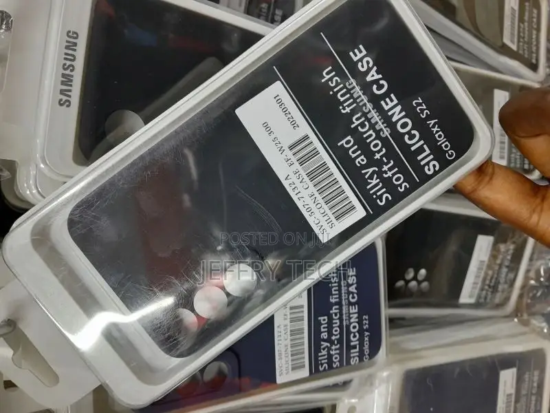 SAMSUNG Galaxy S22 Silicone Cover, Protective Phone Case, So