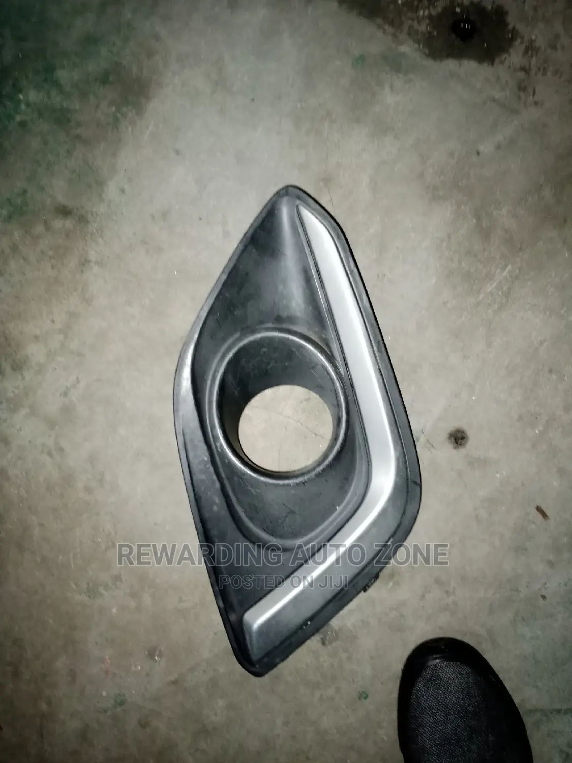 Suzuki Swift 2013 Foglights Cover.