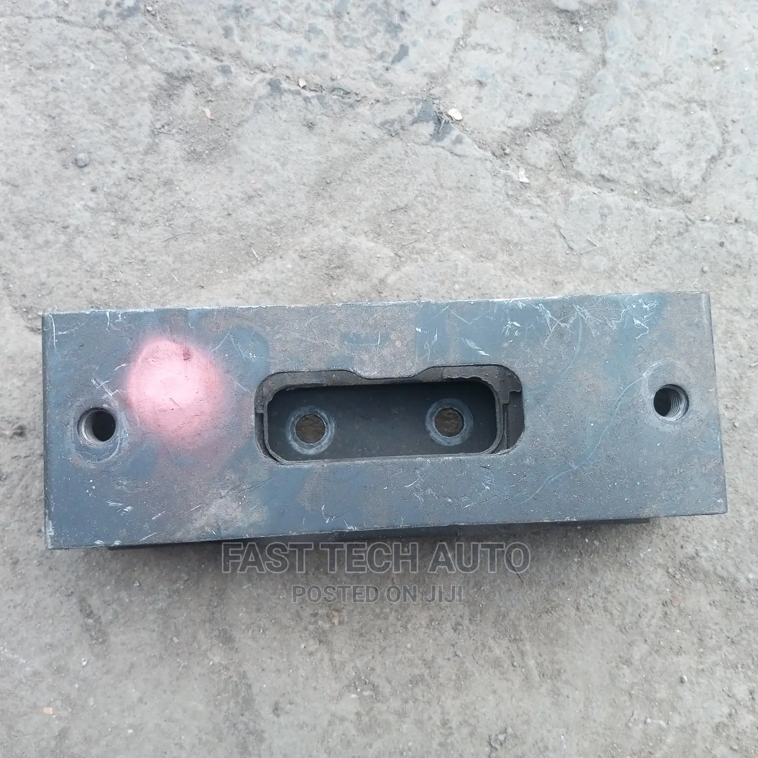 Suzuki Escudo Gear Box Mounting
