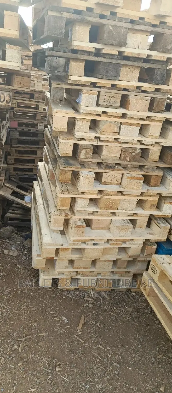 Wooden Pallets 076
