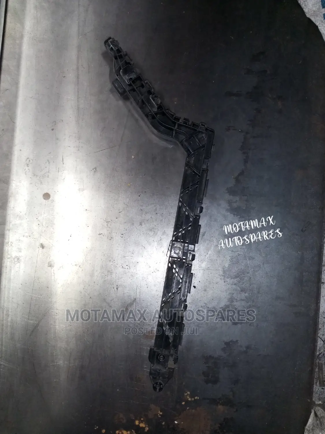 Honda CR-V RM1 Rear Bumper Slide