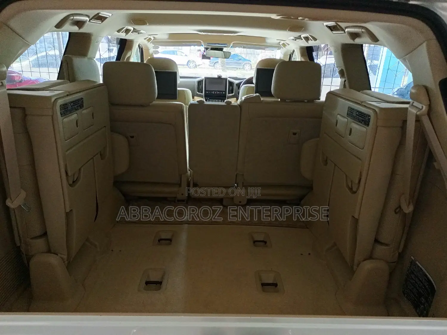 Toyota Land Cruiser 4.6 V8 ZX 2020 Pearl