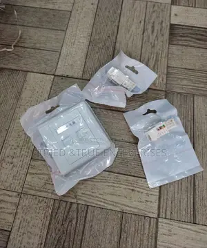 Twin Data Outlet