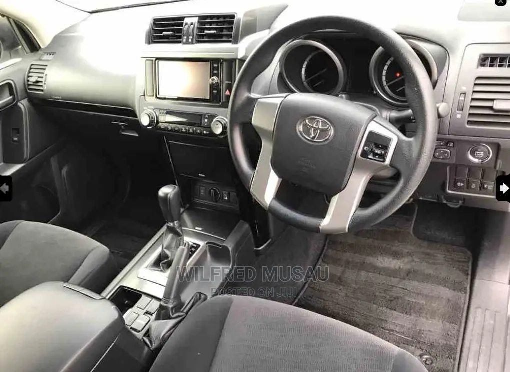 Toyota Land Cruiser Prado 2016 Gray
