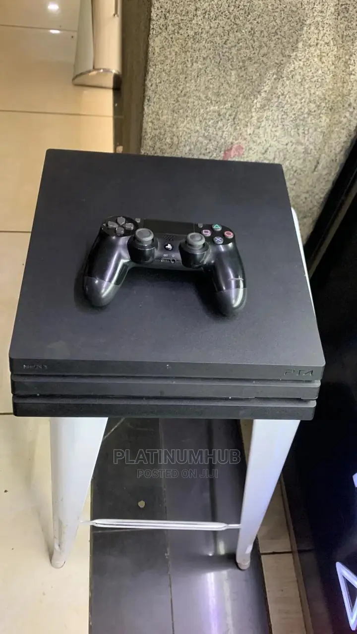 SONY Playstation PRO Chipped (Refurbed)
