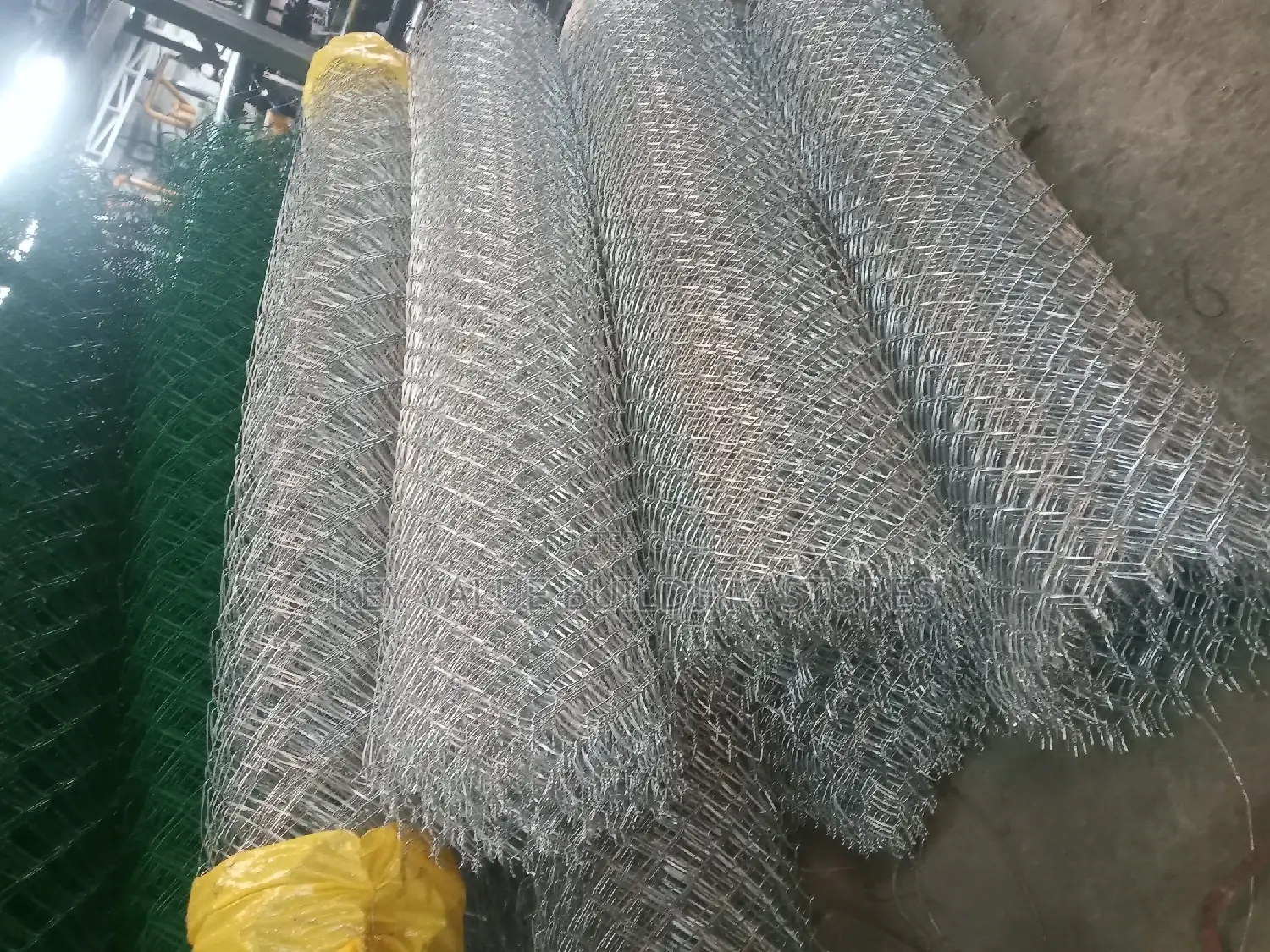 Light Guage Chainlink 15g 80×80 4fts