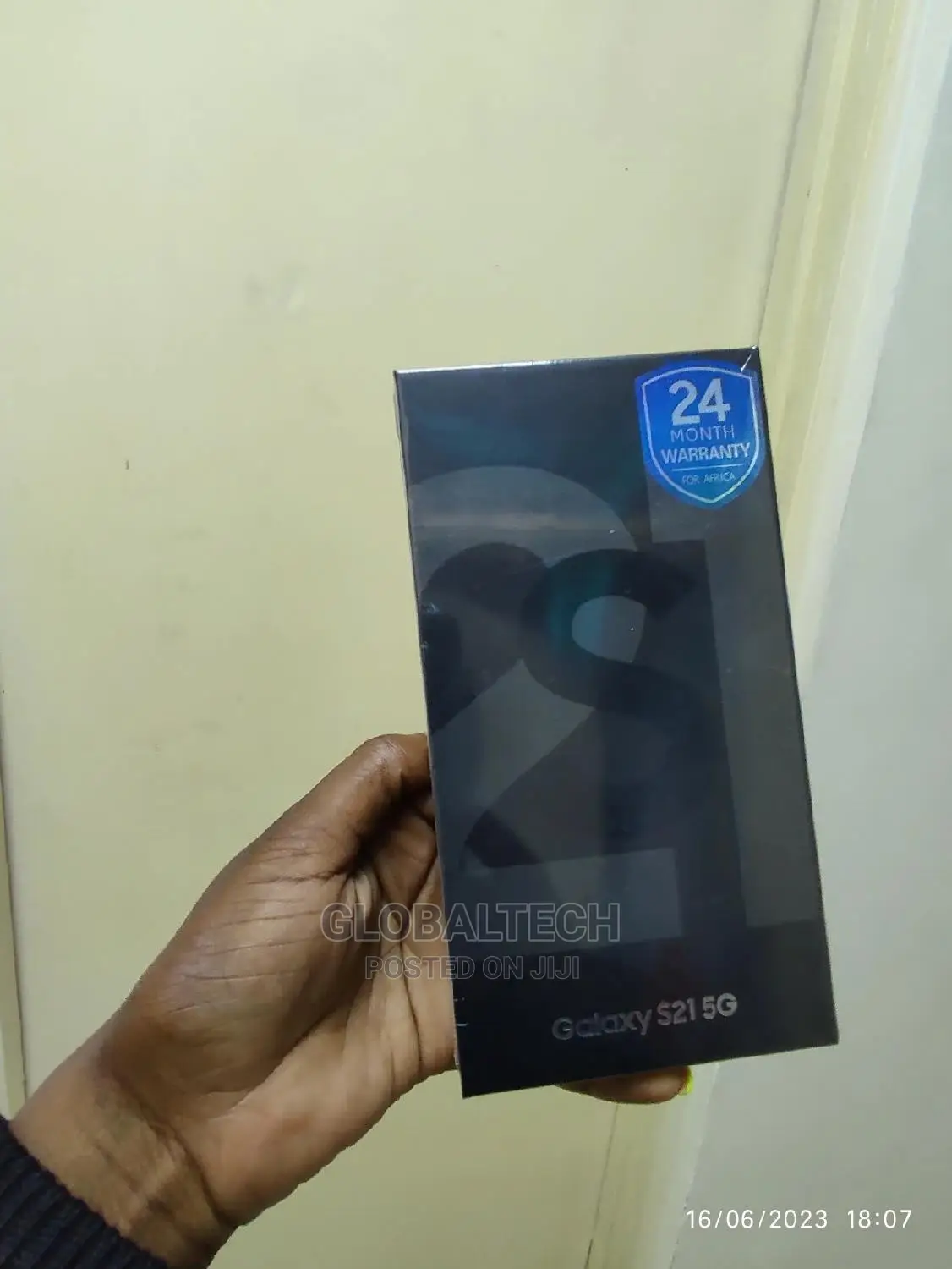 New Samsung Galaxy S21 5G 128 GB Black