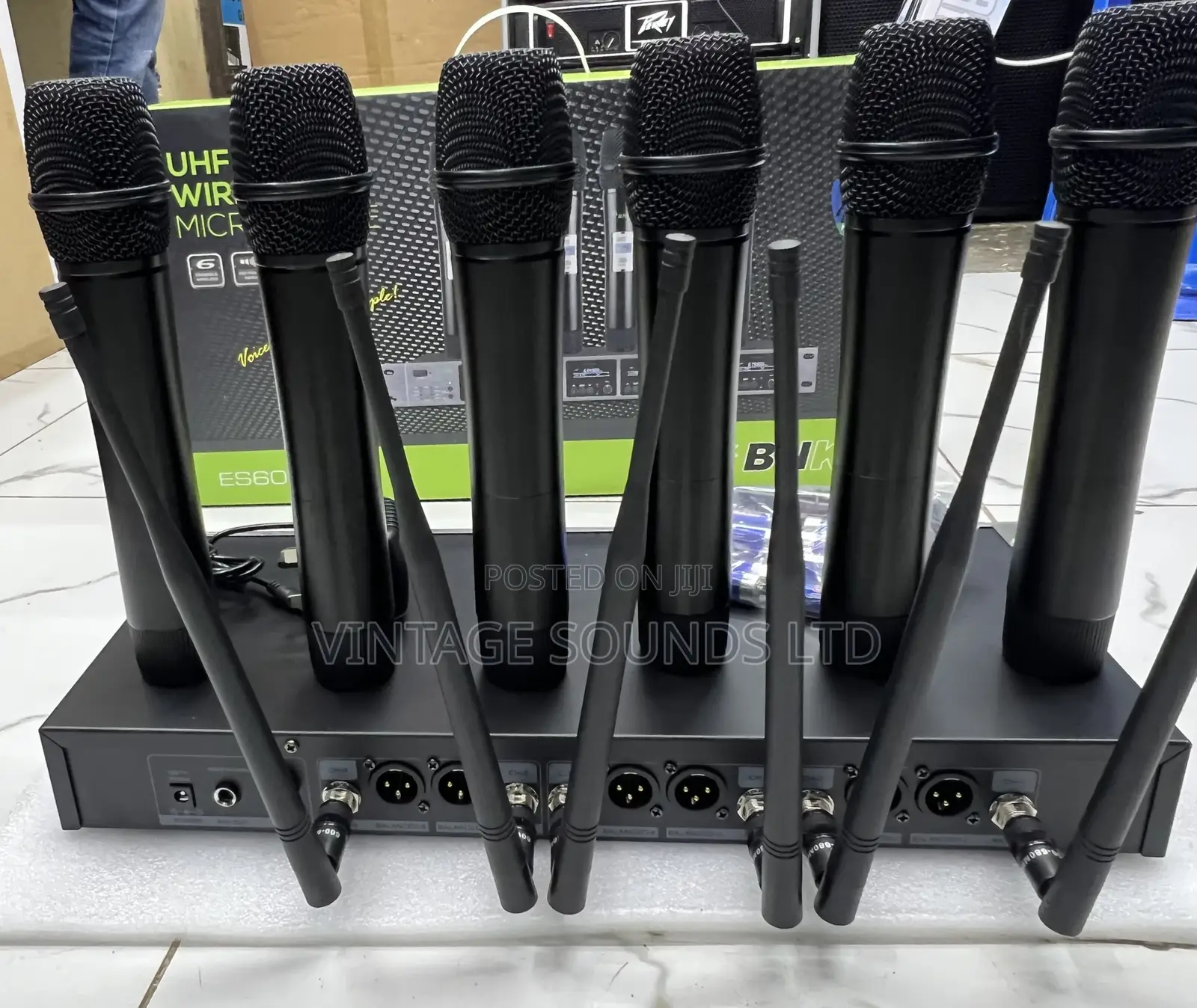 BNK Professional 6 Microphones UHF Wireless Microphone ES600