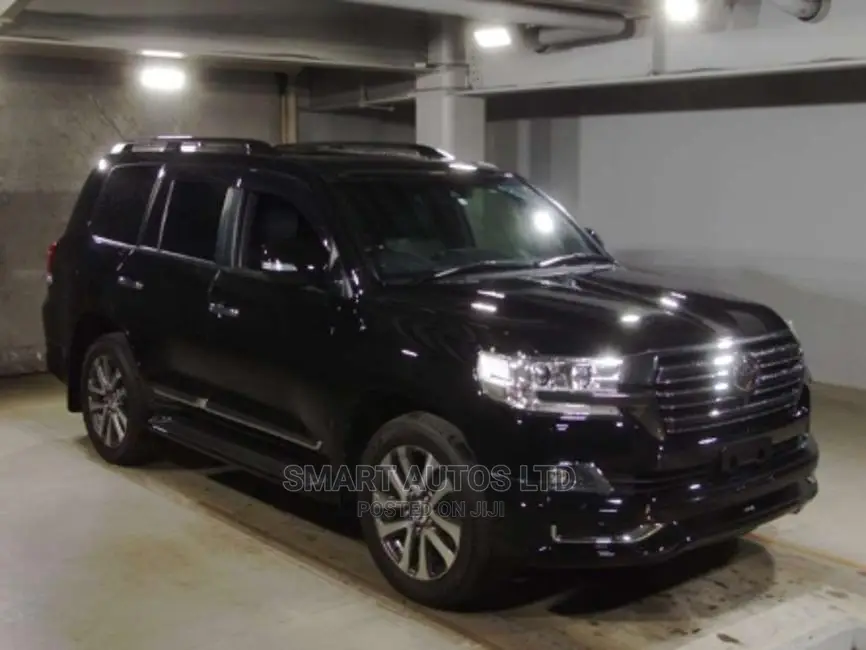 Toyota Land Cruiser 2016 Black