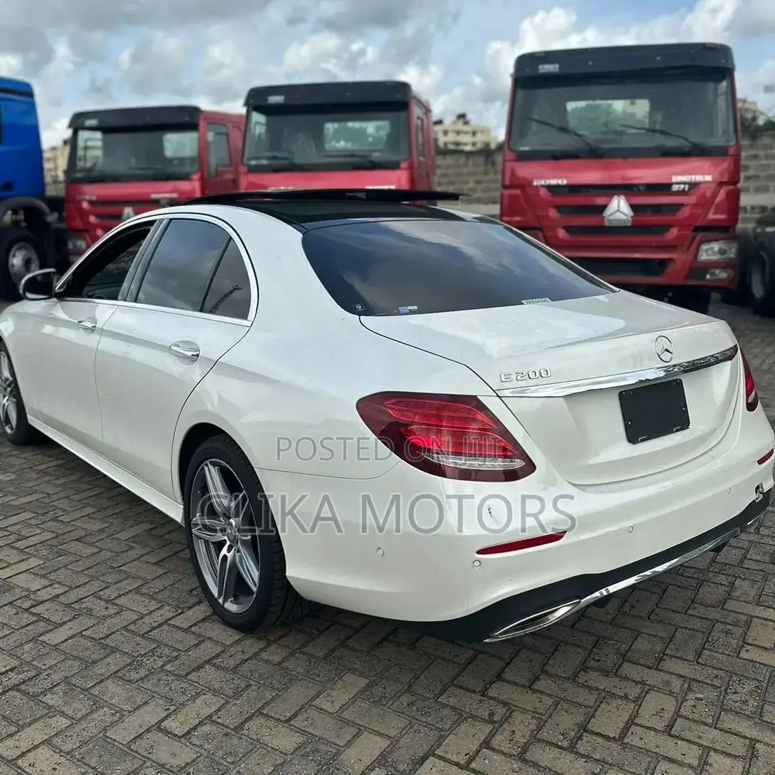 Mercedes-Benz E200 2016 White