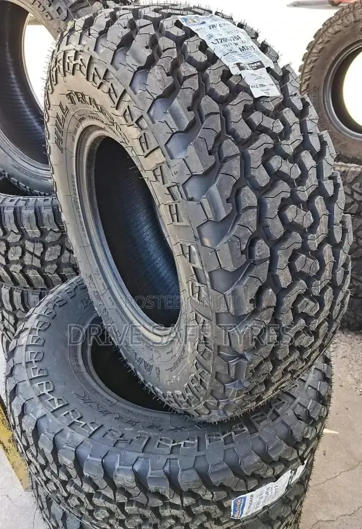 265/60 R18 Maxtrek a/T Nylon