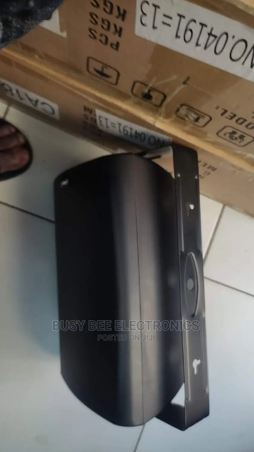 Max Wall Mounted Speaker