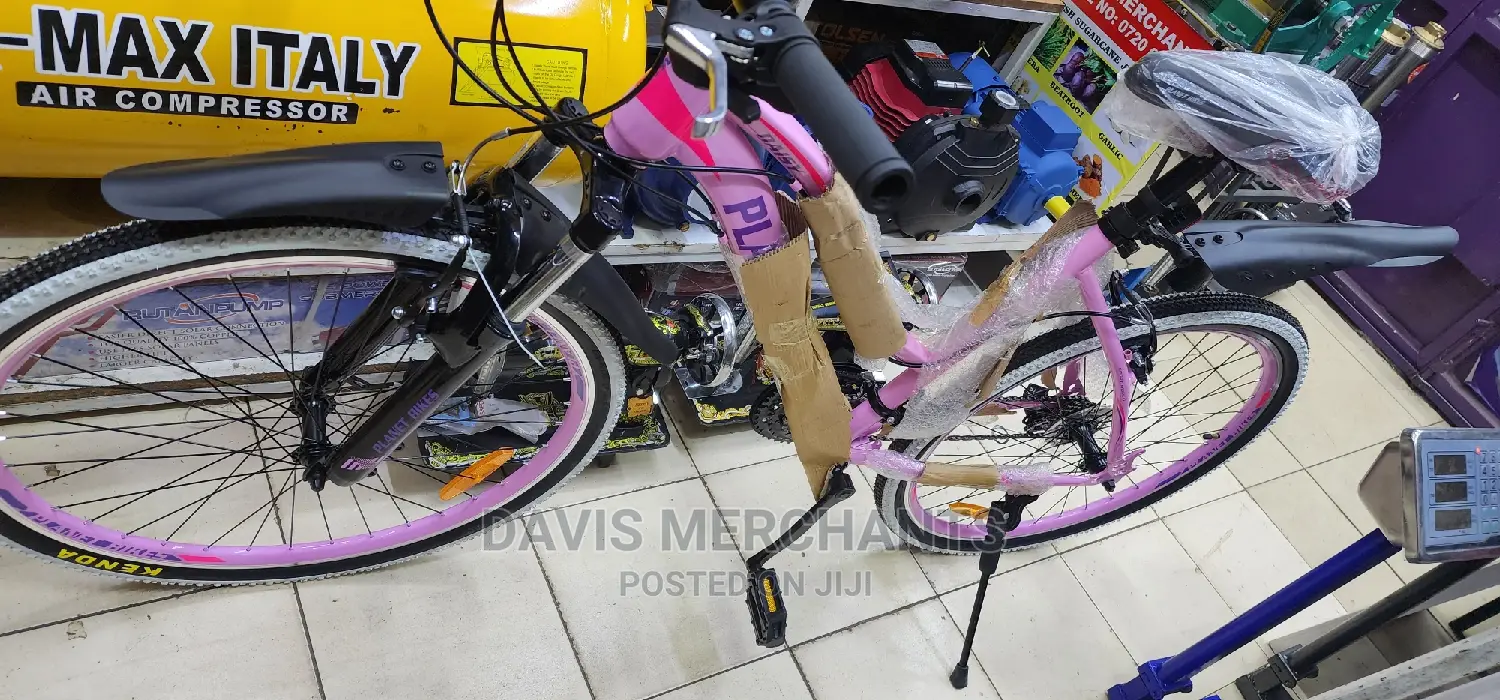 Sports Bike Size 26 FOR LADIES WITH 21 SHIMANO GEAR