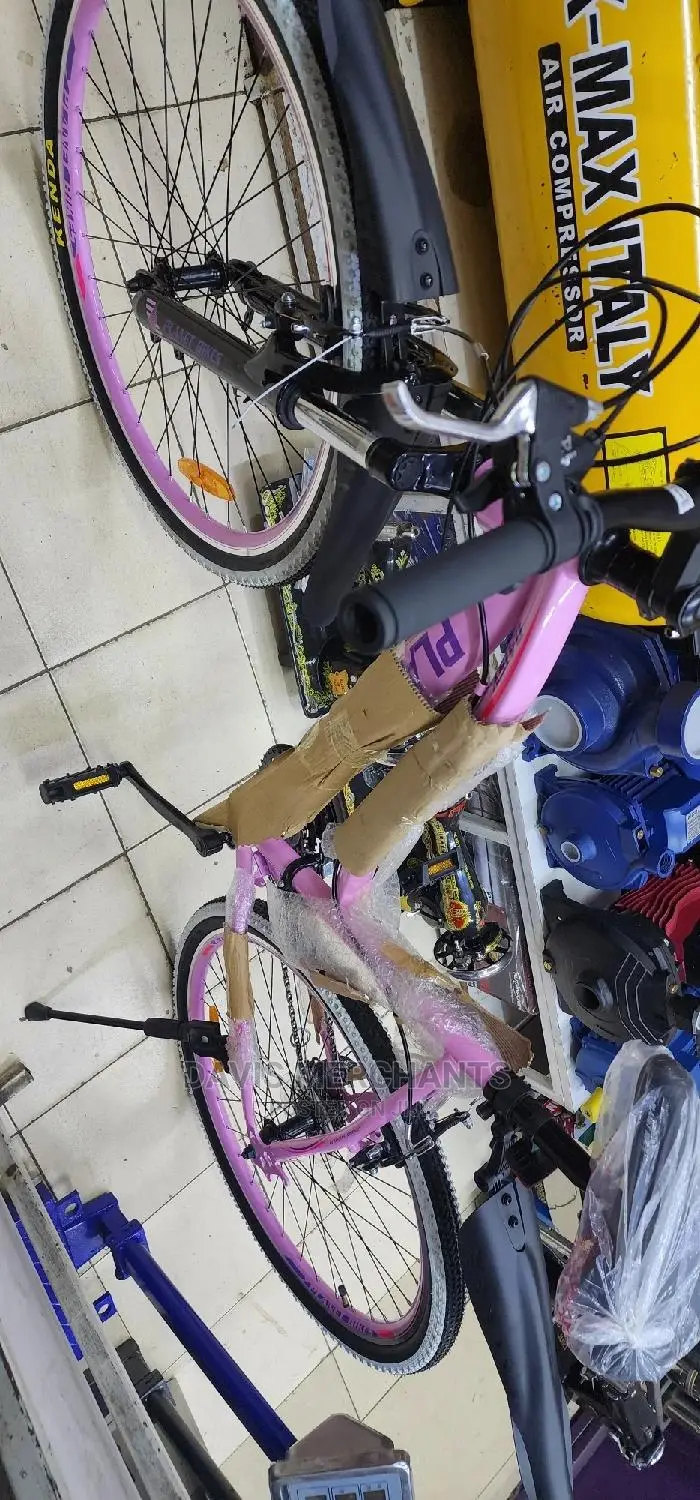 Sports Bike Size 26 FOR LADIES WITH 21 SHIMANO GEAR