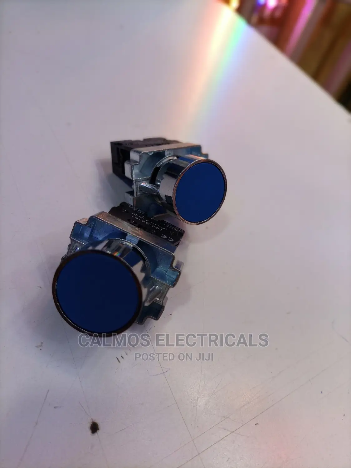 Push Button Switch