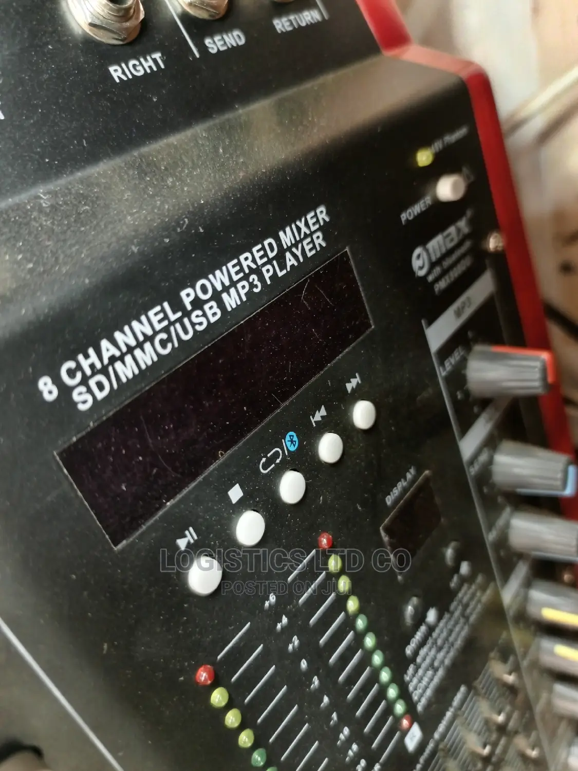 Omax Powered Mixer, 8 Channel
