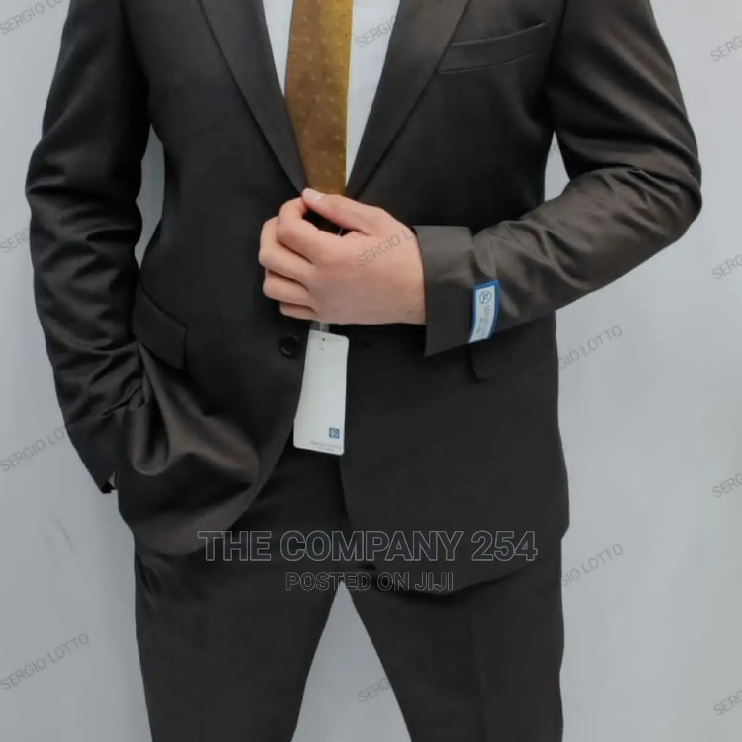 Men's Quality Fabric Designer Casual Official Suits .