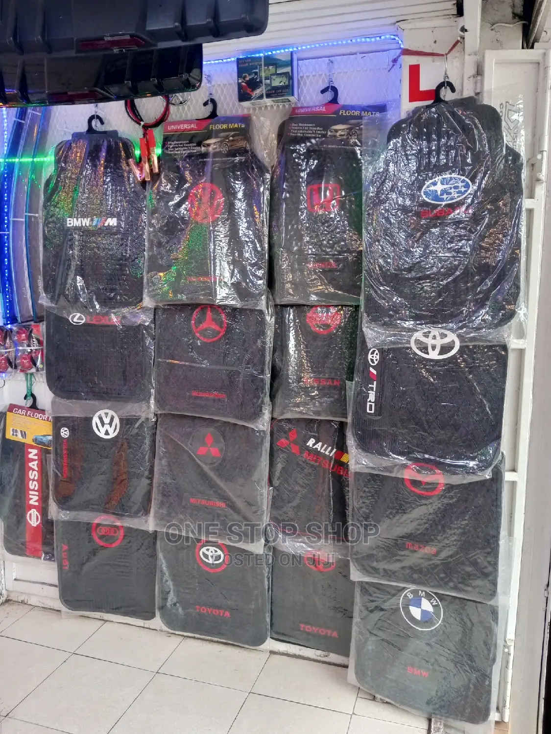 Branded Car Floor Mats With Different Car Logos