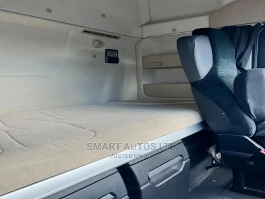 Mercedes-Benz Actros 2016 White