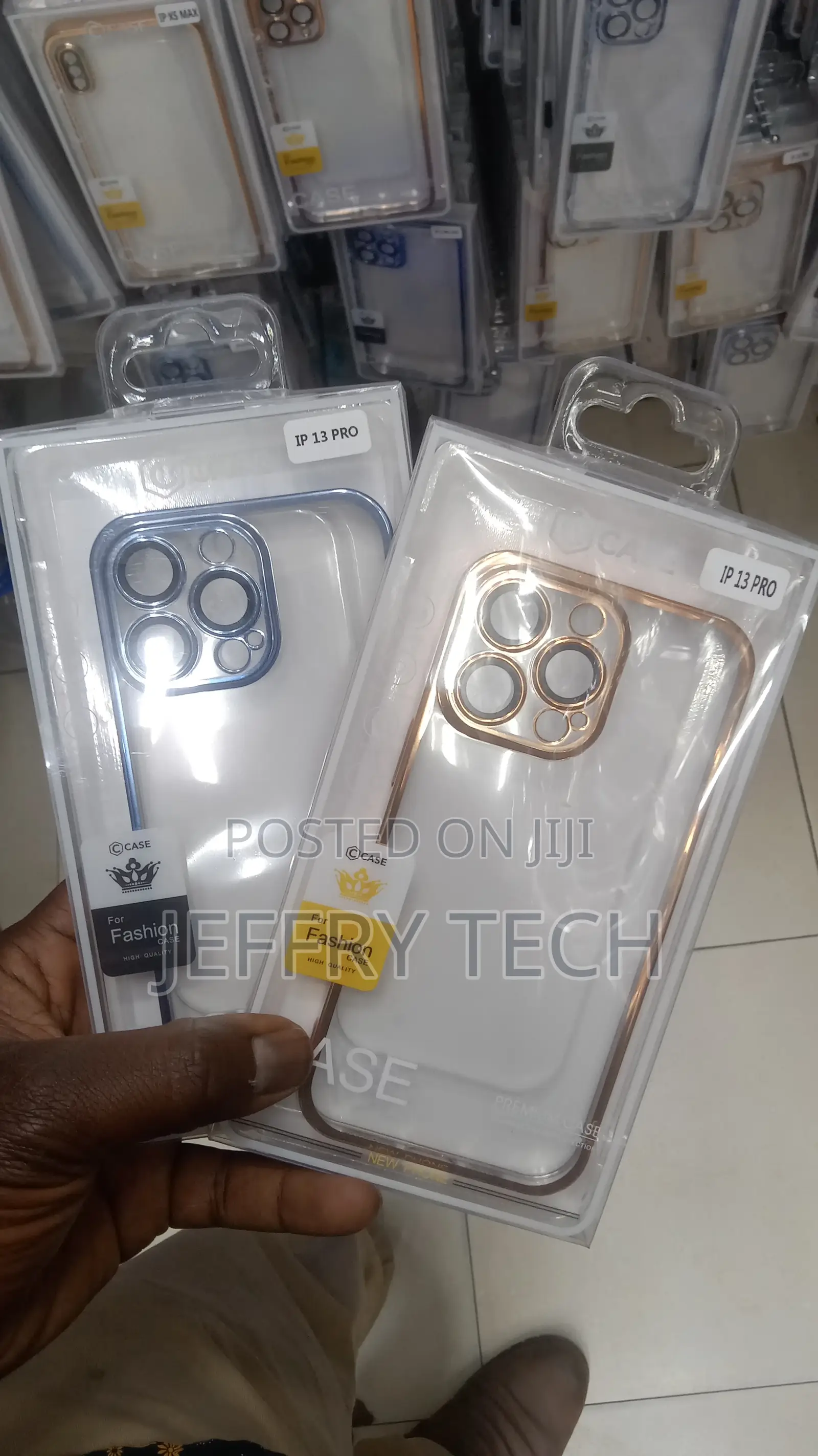 Apple iPhone 13 Pro TPU Case With Colored Sides – Gold